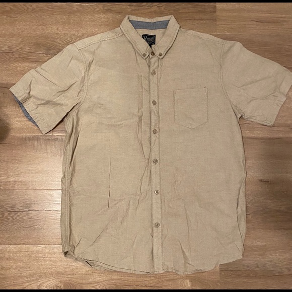 Men’s Button-Up Shirt - Picture 1 of 4